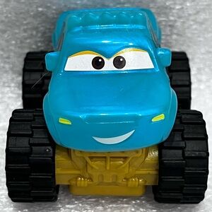 Disney Pixar Cars On the Road Ivy 2922 Preowned McDonald’s  Happy Meal Toys